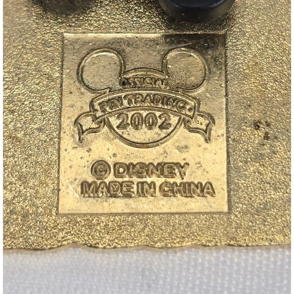 Disney Animal KingdomThemepark 2002 Mickey Mouse Safari Trading Pin Souvenir‎